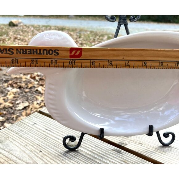 Vintage White Ceramic Duck-Shaped Serving Dish - Picture 12 of 15